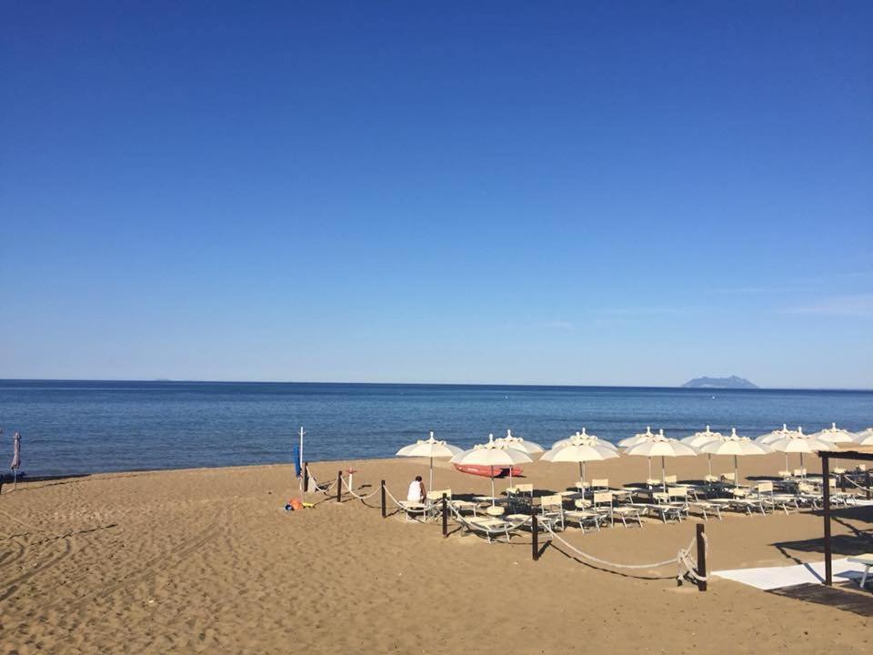 Ganimede Hotel Sperlonga Zewnętrze zdjęcie