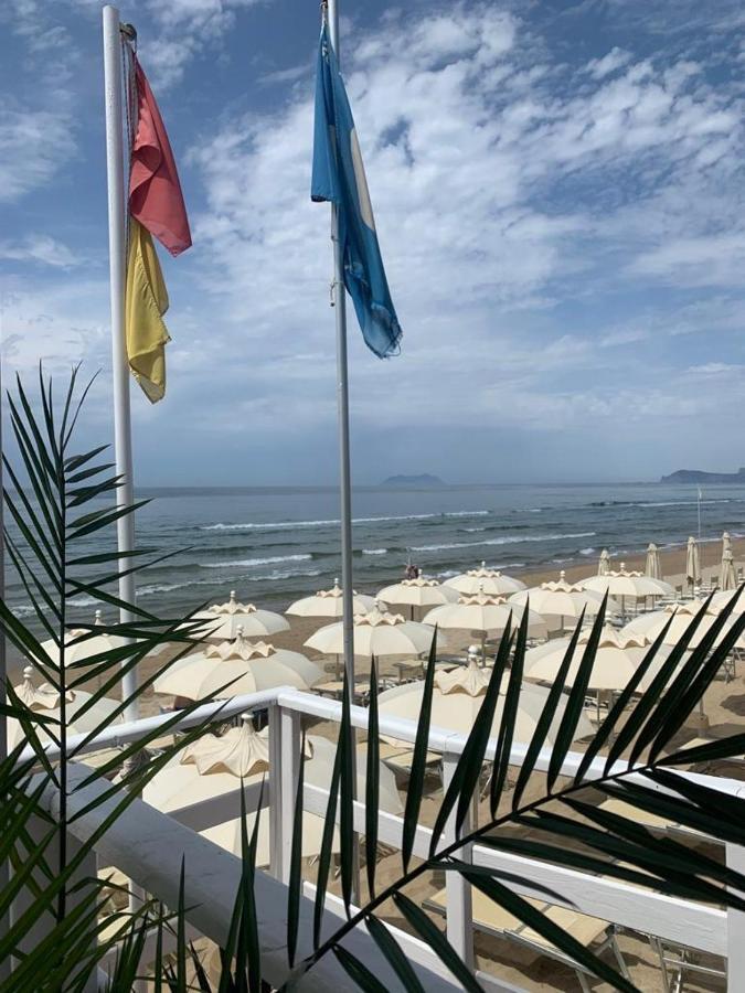 Ganimede Hotel Sperlonga Zewnętrze zdjęcie